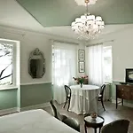 Residenza Borgo 27 4* غريزانا